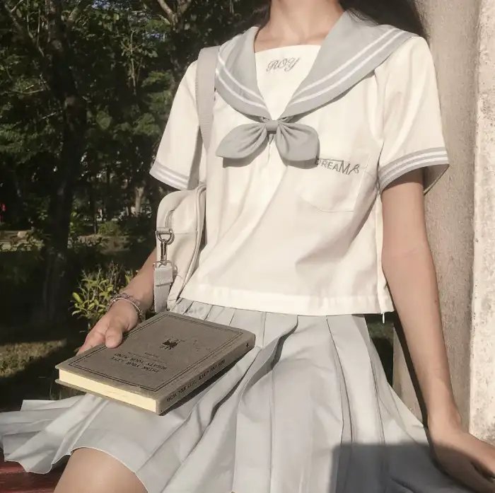 阿里巴巴三根金发